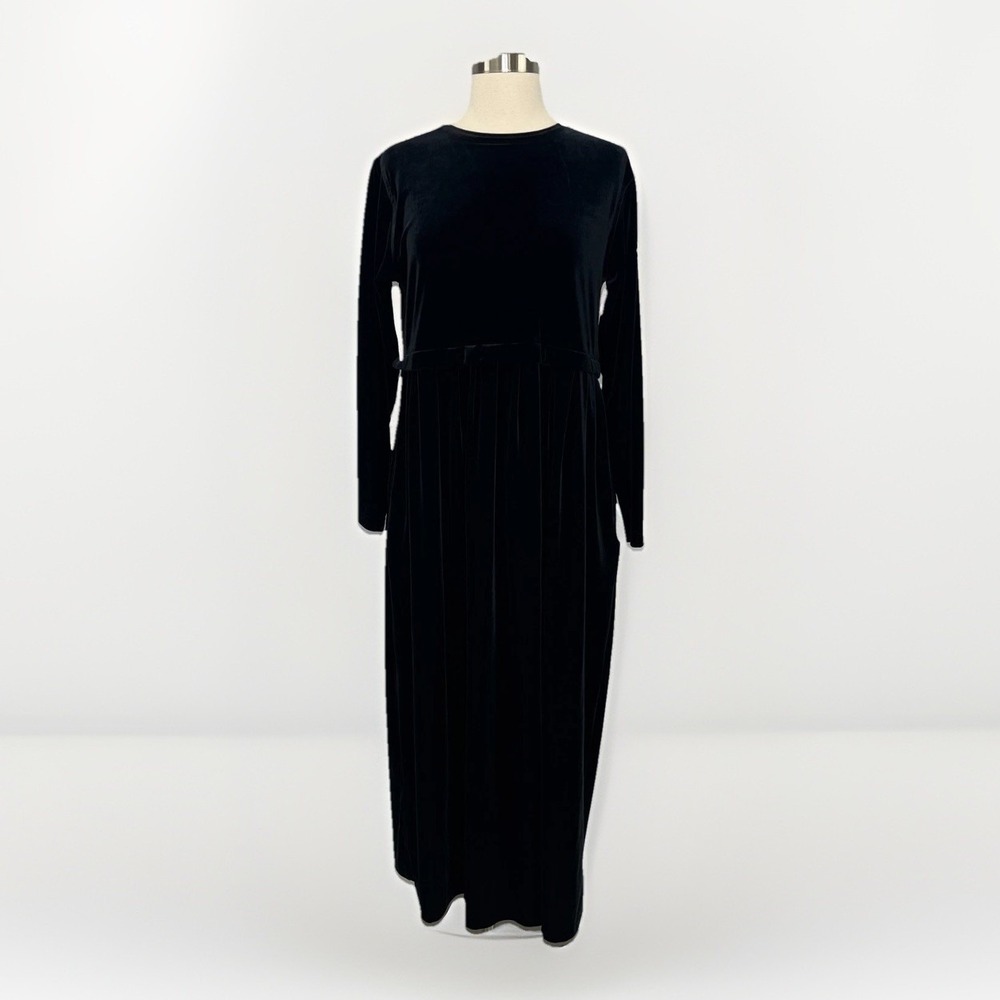 Jones New York Sport NWT Black Velvet Maxi Dress‎